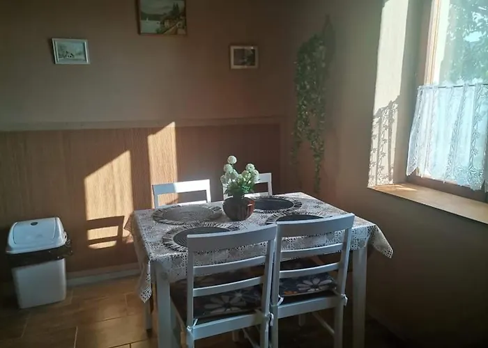 Pázsit-tó Vendégház